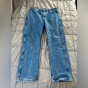 Wrangler Relaxed Fit Cowboy Cut Jeans, 32x30, Dark Blue